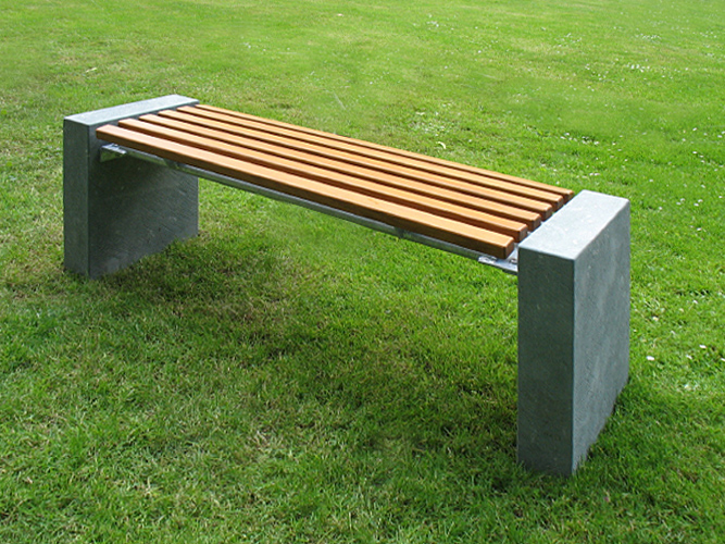 bank_thomae.jpg bank_thomae.jpg